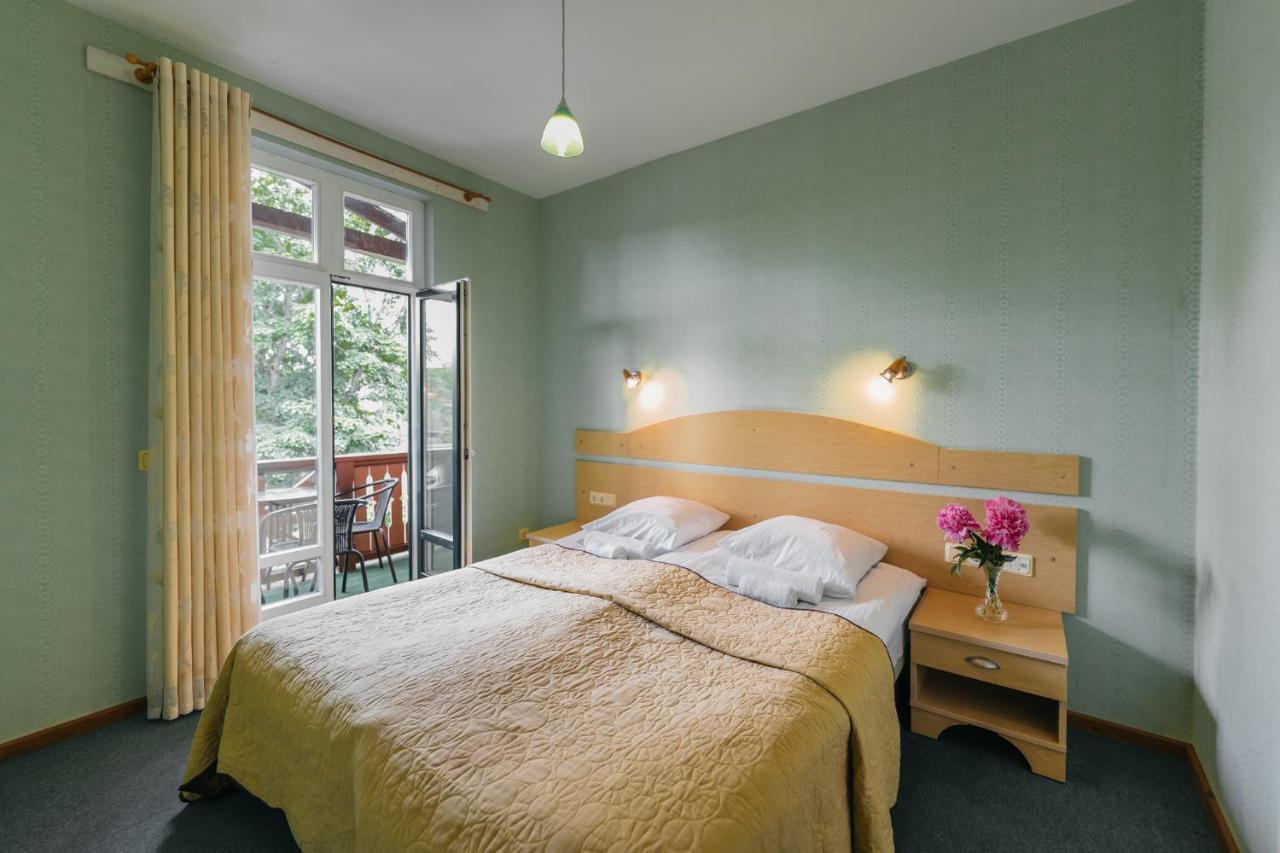 Villa Bachmann - Kursiu Kiemas Juodkrantė Exterior foto